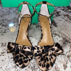 J.Renee Dariann Espadrille Wedge Sandal Women's Size 6 EUC